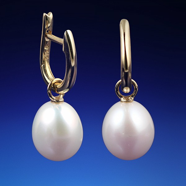 Zlaté náušnice Kate s oválnou perlou