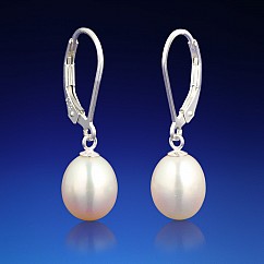Stříbrné náušnice s oválnou perlou Olivia
